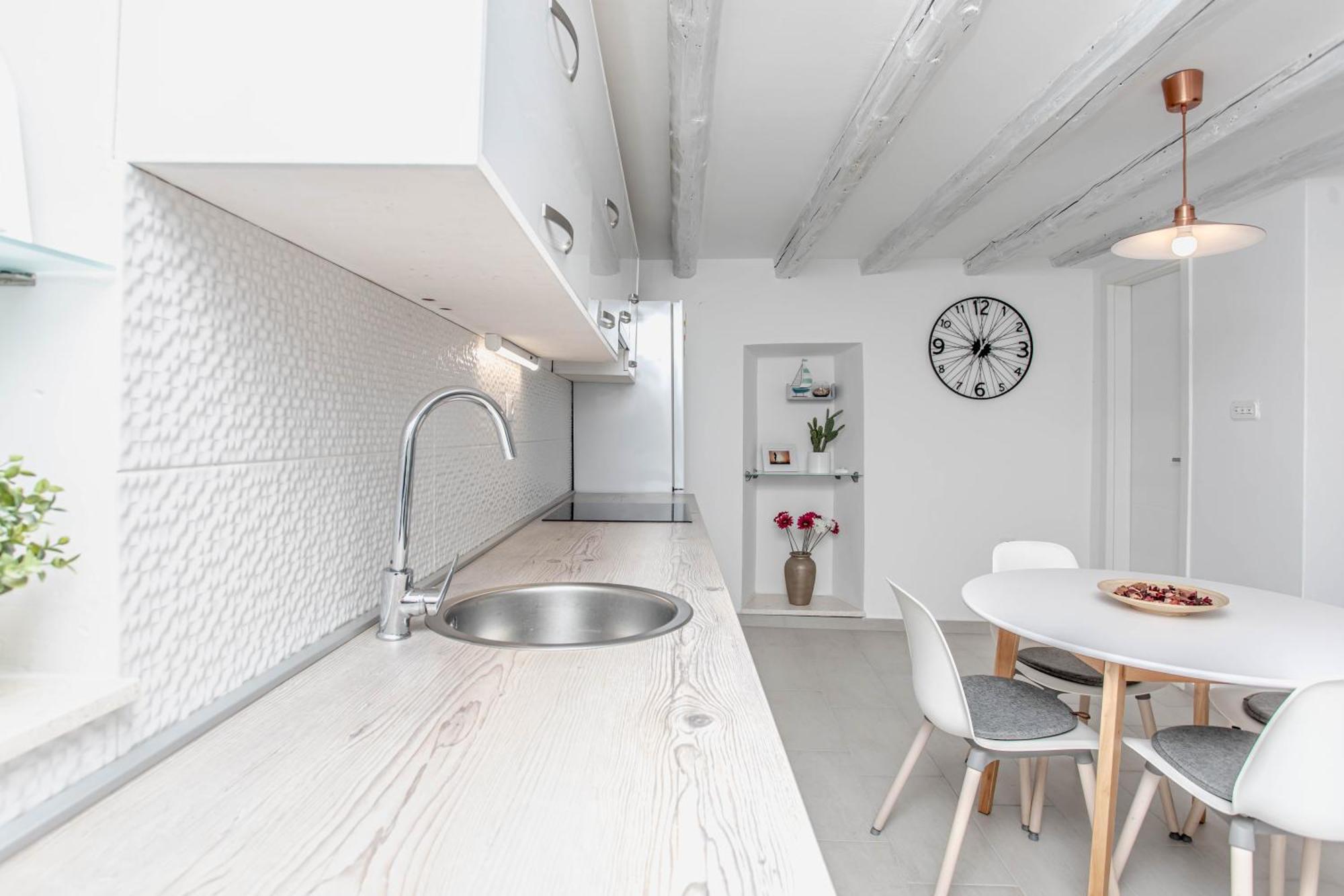 Apartman Dioniz スプリト エクステリア 写真
