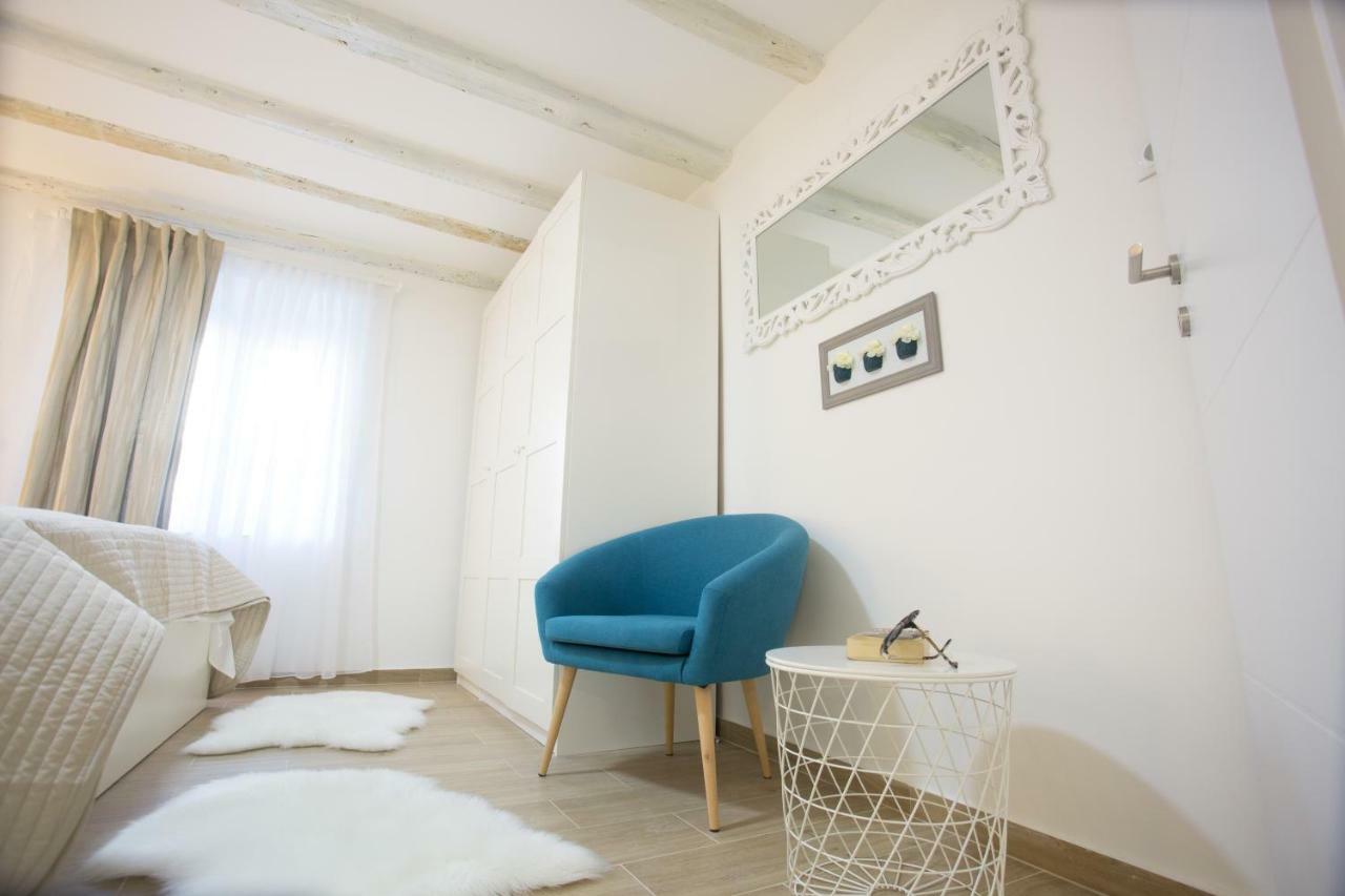 Apartman Dioniz スプリト エクステリア 写真