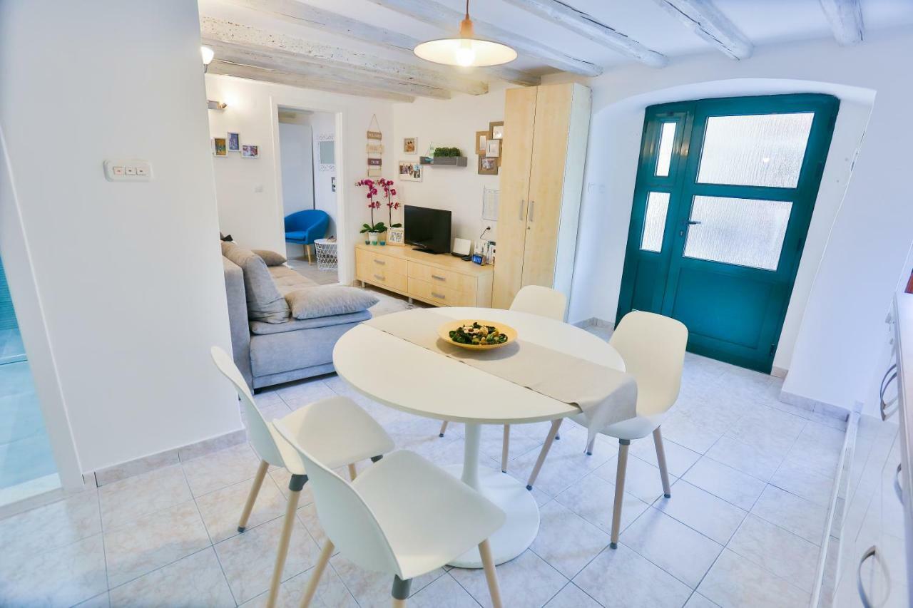 Apartman Dioniz スプリト エクステリア 写真
